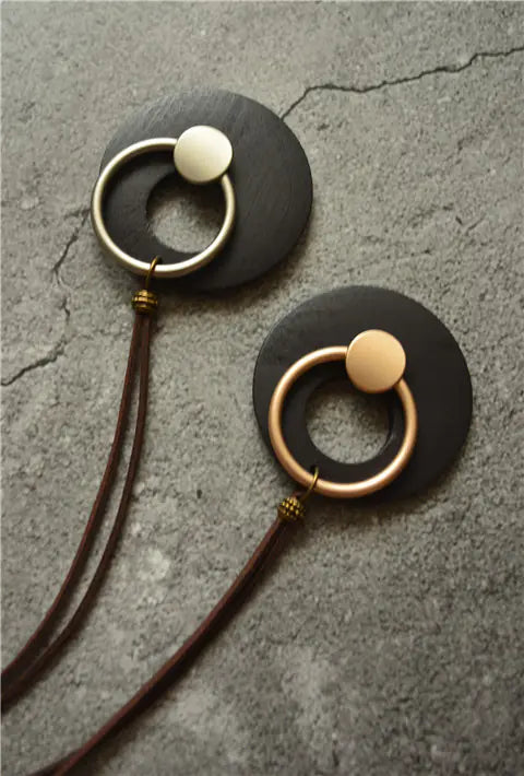 Vintage Ethnic Style Women's Long Wooden Pendant Necklace