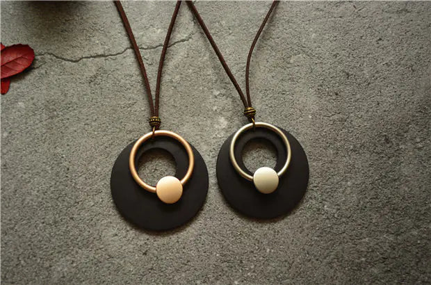 Vintage Ethnic Style Women's Long Wooden Pendant Necklace