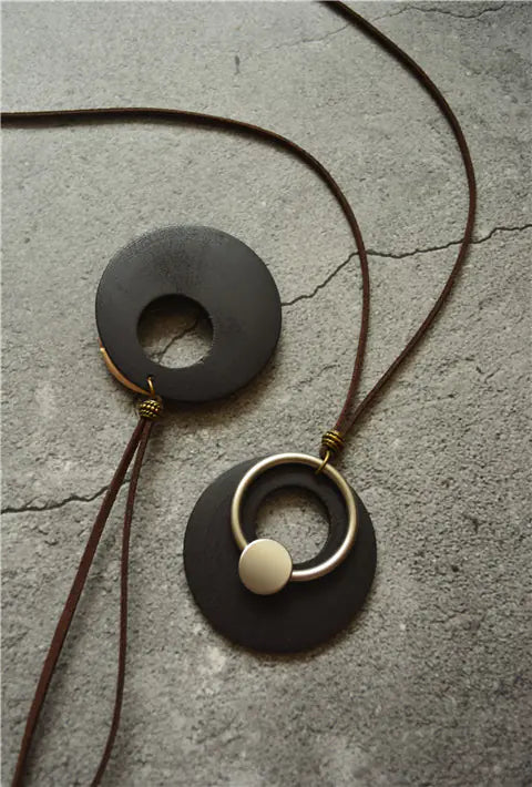 Vintage Ethnic Style Women's Long Wooden Pendant Necklace